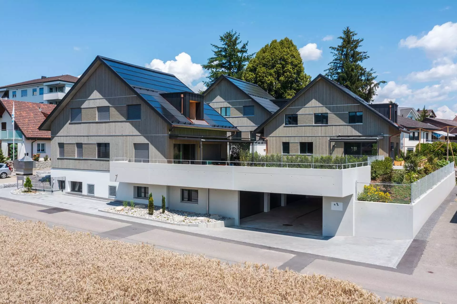 Triple Solar Houses, 5624 Bünzen
